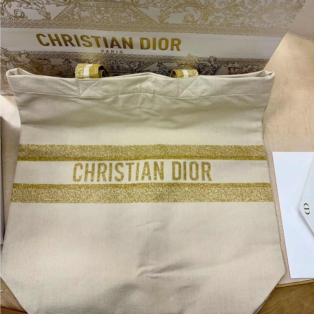 Christian Dior Gold Metallic Cream Embroidered Logo Tote Bag VIP Gift - Picture 2 of 11